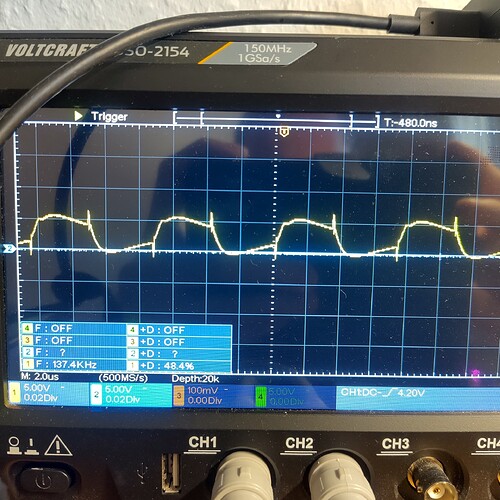 140kHz 5V Vcc