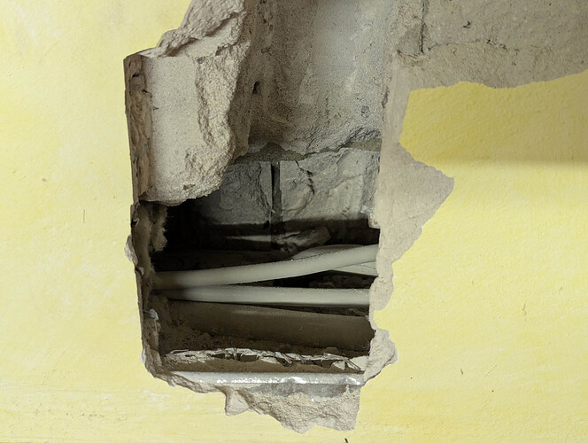 PXL_20250822_135318251